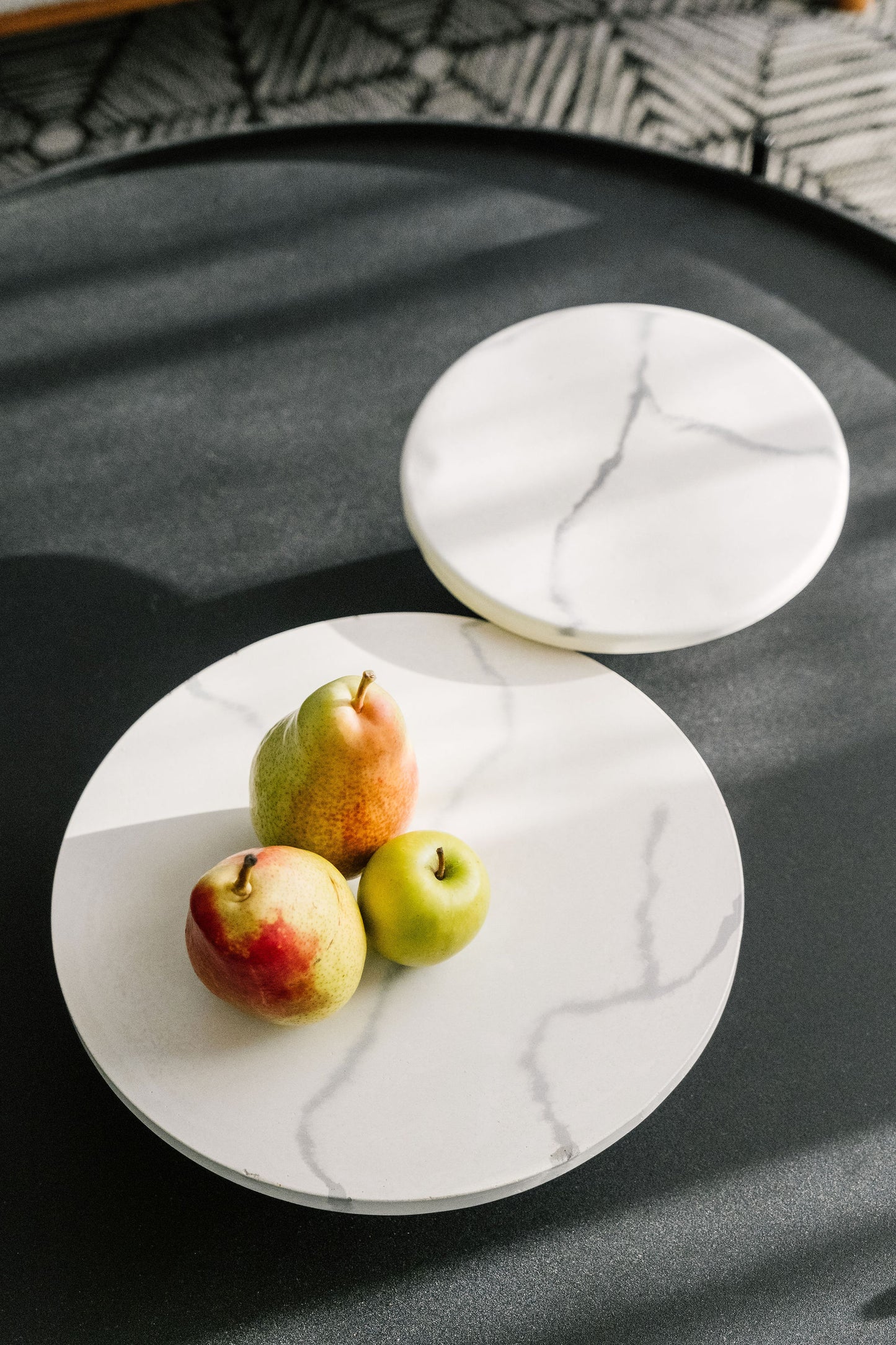 The Marble Cake Stand Small